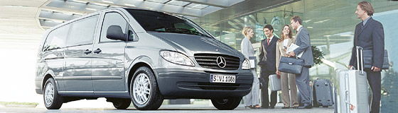 MINIBUS MINIVAN MANCHESTER AIRPORT TO LEEDS